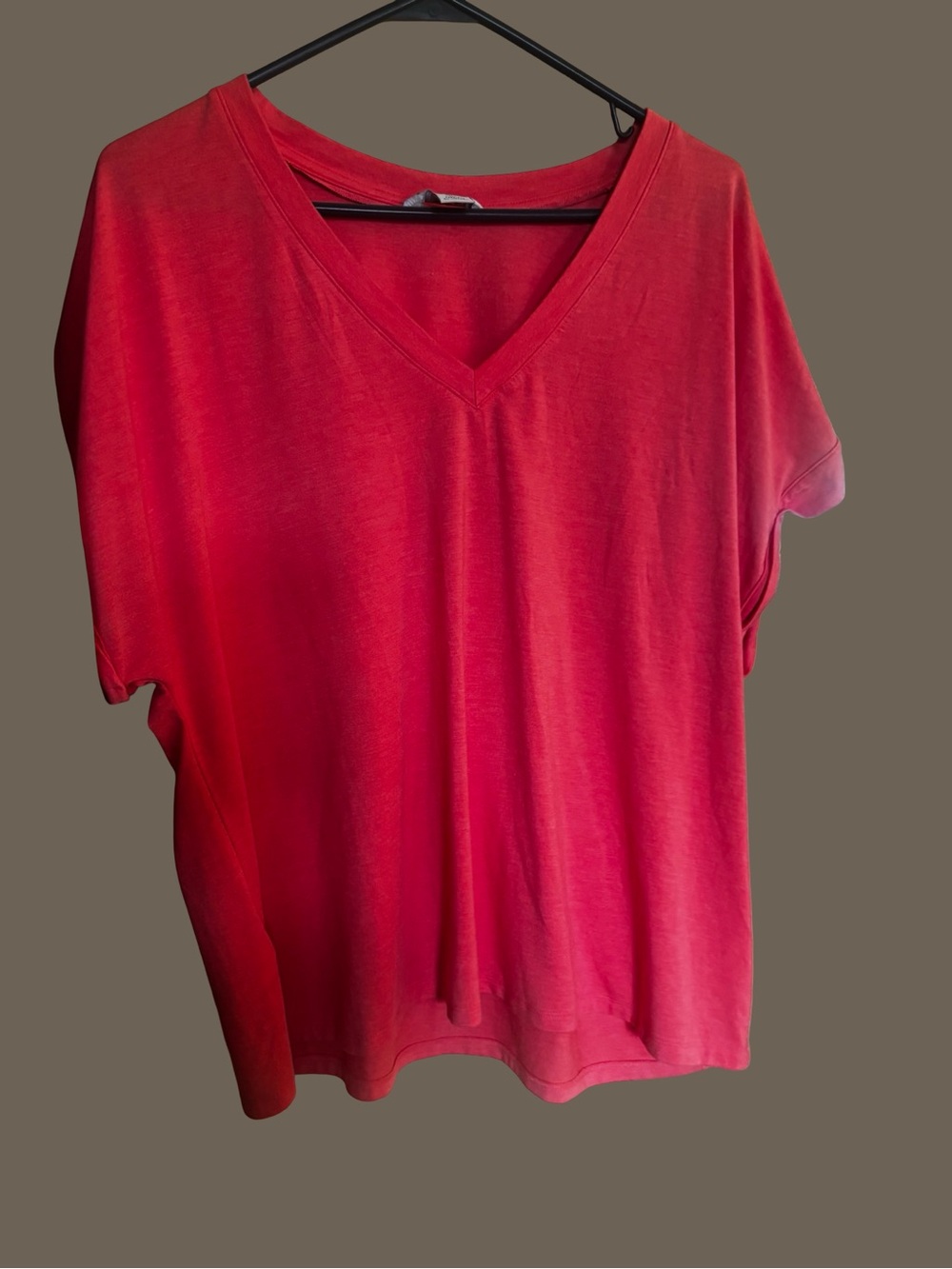 Tommy Bahama coral V-Neck Shirt